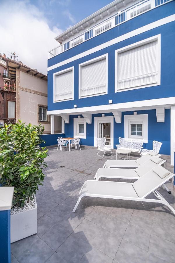קסטרו אורדיאלס Villa Marta - Apartamentos Centricos Junto Al Mar מראה חיצוני תמונה