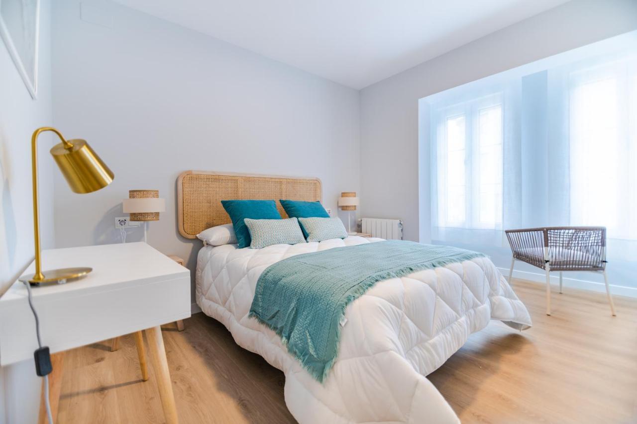 קסטרו אורדיאלס Villa Marta - Apartamentos Centricos Junto Al Mar מראה חיצוני תמונה