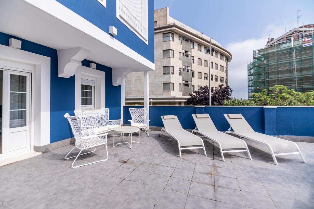 קסטרו אורדיאלס Villa Marta - Apartamentos Centricos Junto Al Mar מראה חיצוני תמונה