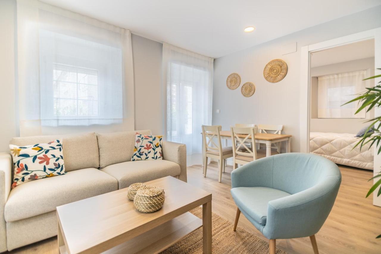 קסטרו אורדיאלס Villa Marta - Apartamentos Centricos Junto Al Mar מראה חיצוני תמונה