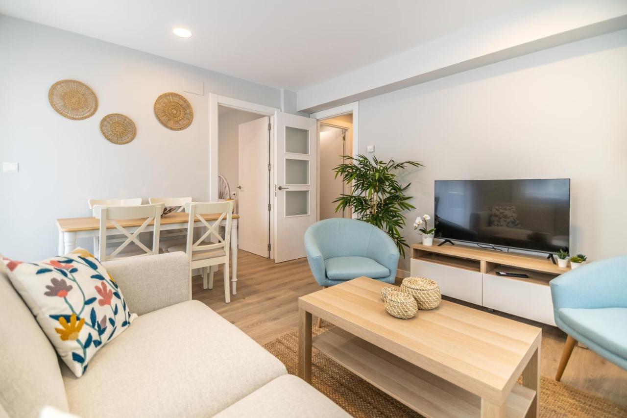 קסטרו אורדיאלס Villa Marta - Apartamentos Centricos Junto Al Mar מראה חיצוני תמונה