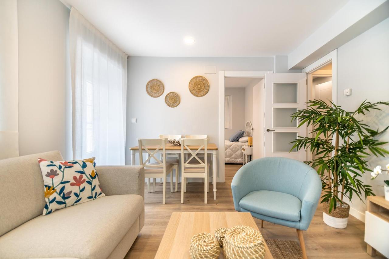 קסטרו אורדיאלס Villa Marta - Apartamentos Centricos Junto Al Mar מראה חיצוני תמונה