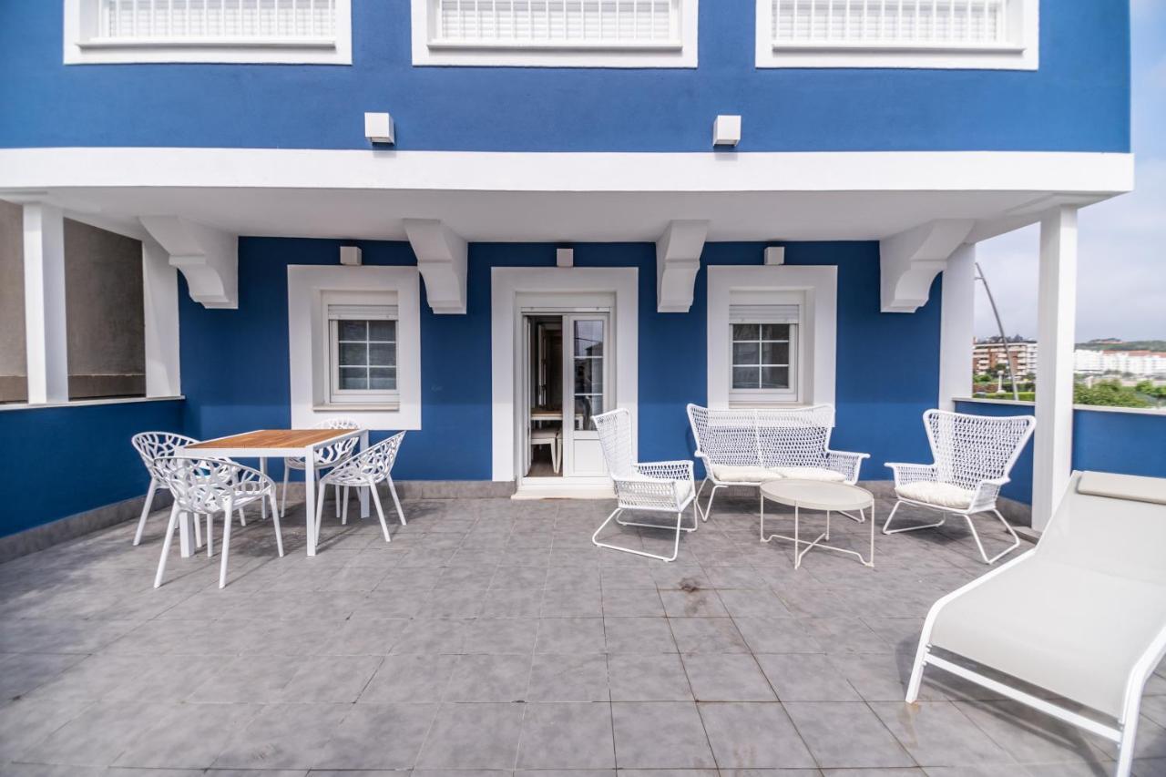 קסטרו אורדיאלס Villa Marta - Apartamentos Centricos Junto Al Mar מראה חיצוני תמונה