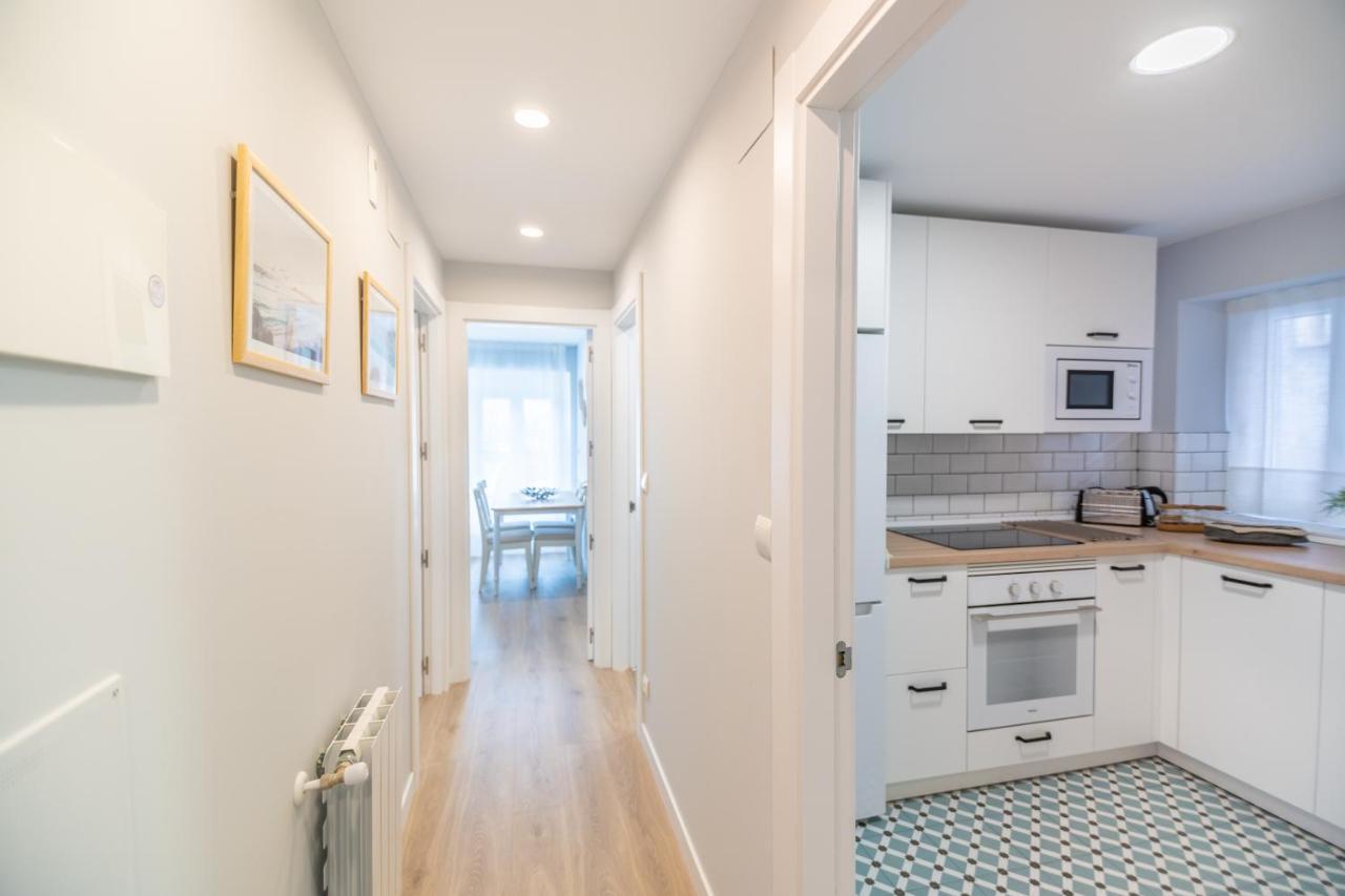 קסטרו אורדיאלס Villa Marta - Apartamentos Centricos Junto Al Mar מראה חיצוני תמונה