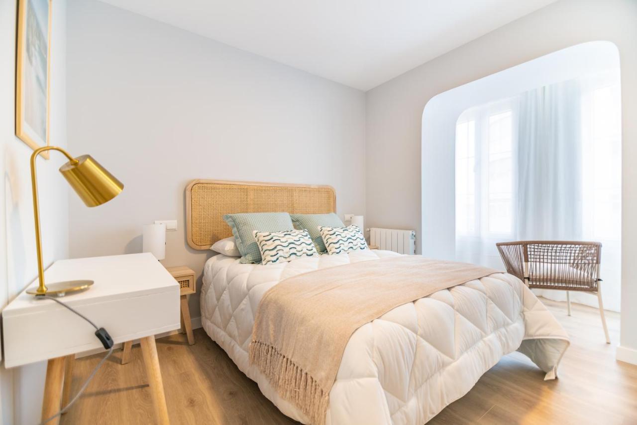 קסטרו אורדיאלס Villa Marta - Apartamentos Centricos Junto Al Mar מראה חיצוני תמונה